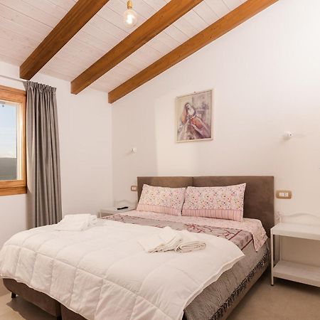 New Suites Sea View Sardinia, קאסטלסארדו מראה חיצוני תמונה