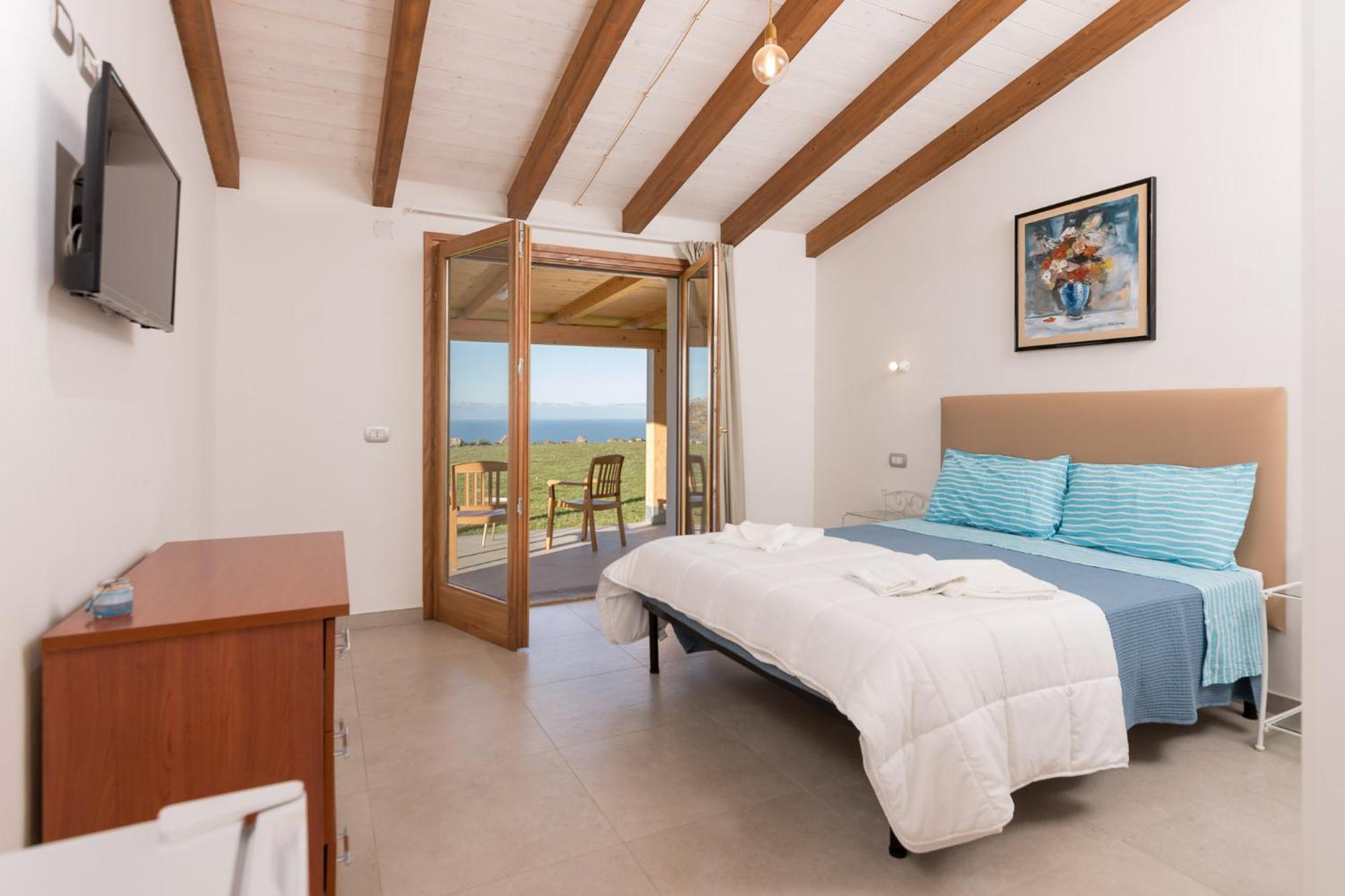 New Suites Sea View Sardinia, קאסטלסארדו מראה חיצוני תמונה